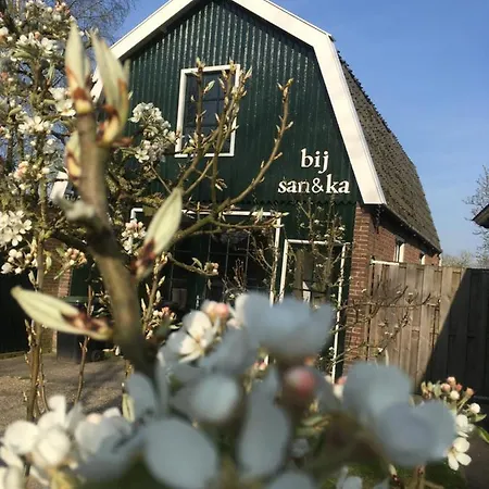 Apartmán Bij San & Ka *